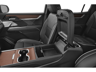 2025 GMC Acadia Base