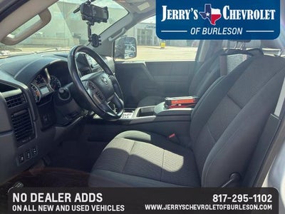 2013 Nissan Titan SV