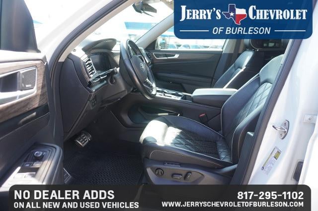 2024 Volkswagen Atlas 2.0T SEL Premium R-Line