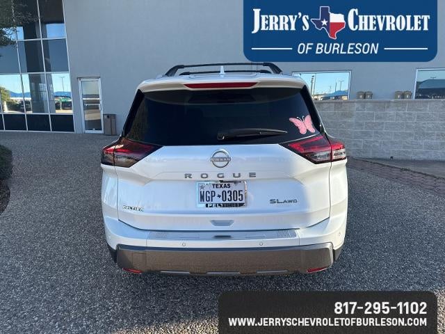 2024 Nissan Rogue SL