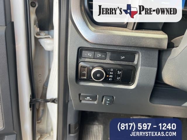 2023 Ford Super Duty F-450 DRW Lariat