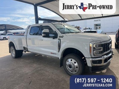 2023 Ford Super Duty F-450 DRW Lariat