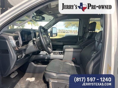 2023 Ford Super Duty F-450 DRW Lariat