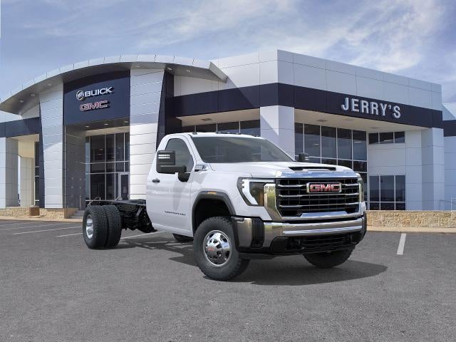 2026 GMC Sierra 3500 HD Chassis Cab Pro