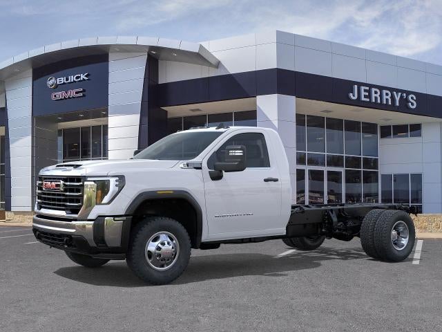 2026 GMC Sierra 3500 HD Chassis Cab Pro