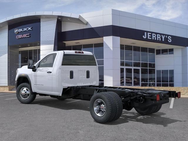 2026 GMC Sierra 3500 HD Chassis Cab Pro