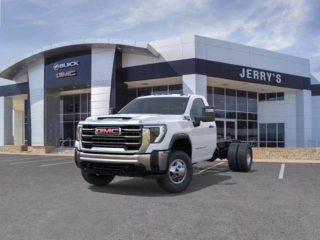 2026 GMC Sierra 3500 HD Chassis Cab Pro
