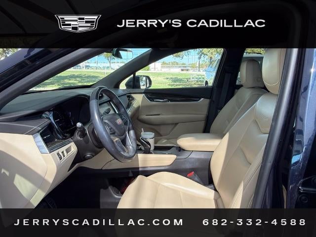2017 Cadillac XT5 Base