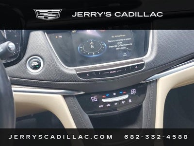 2017 Cadillac XT5 Base