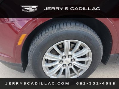 2017 Cadillac XT5 Base