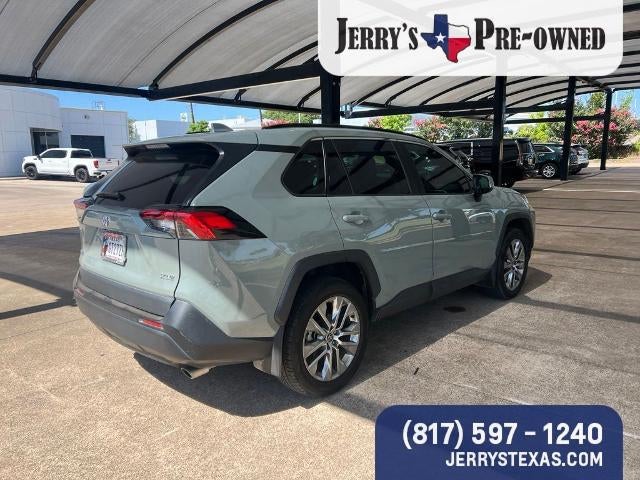 2021 Toyota RAV4 XLE Premium