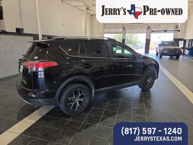 2018 Toyota RAV4 SE