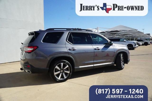 2023 Honda Pilot Touring