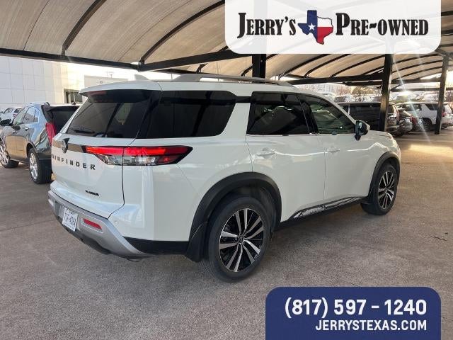 2023 Nissan Pathfinder Platinum