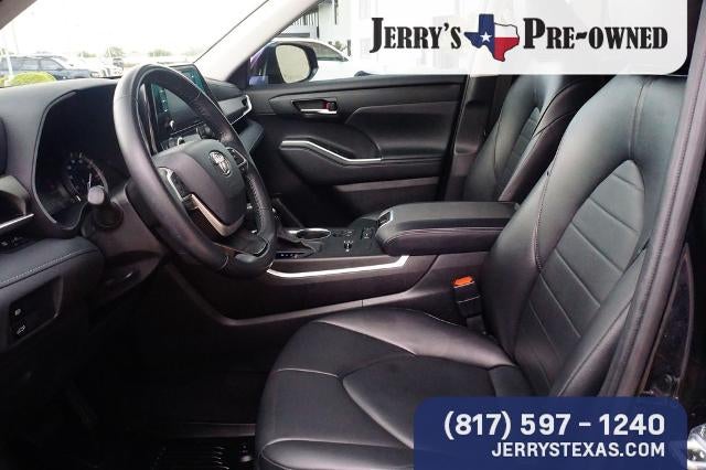 2022 Toyota Highlander XLE