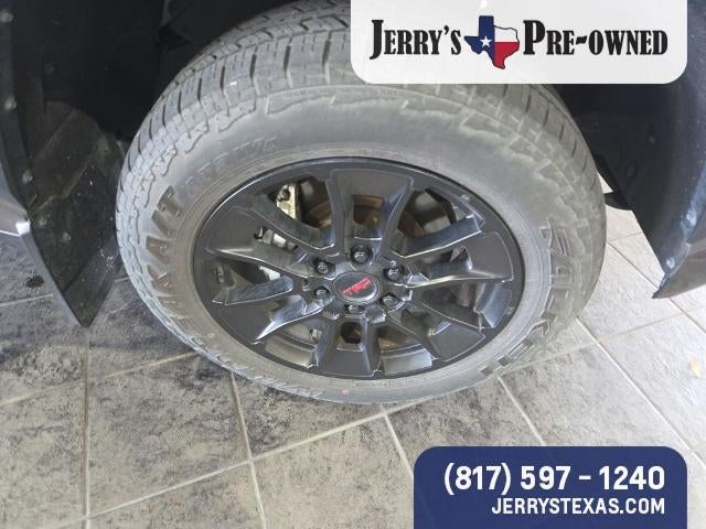 2025 Toyota Tundra 4WD SR5