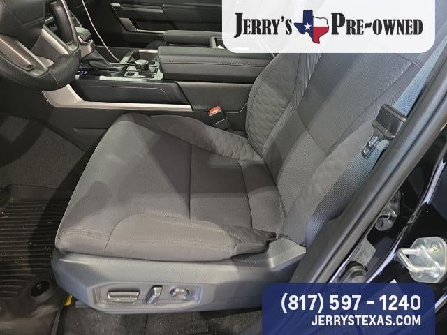 2026 Toyota Tundra 4WD SR5