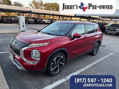 2022 Mitsubishi Outlander SE