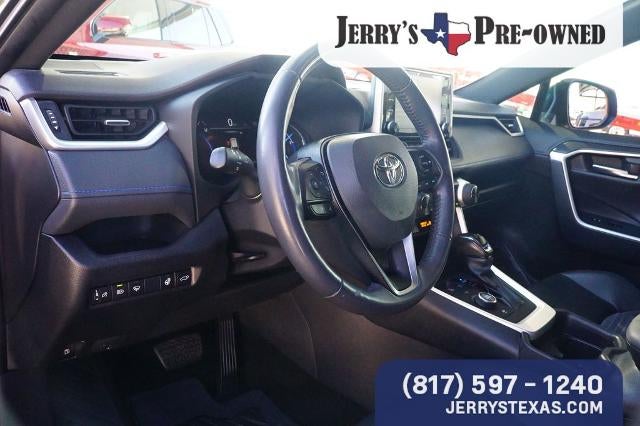 2020 Toyota RAV4 XSE