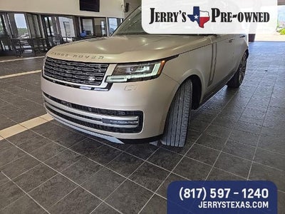 2025 Land Rover Range Rover SE