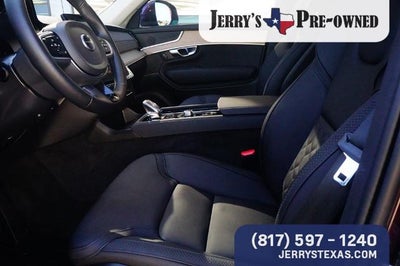 2025 Volvo XC90 B6 Core