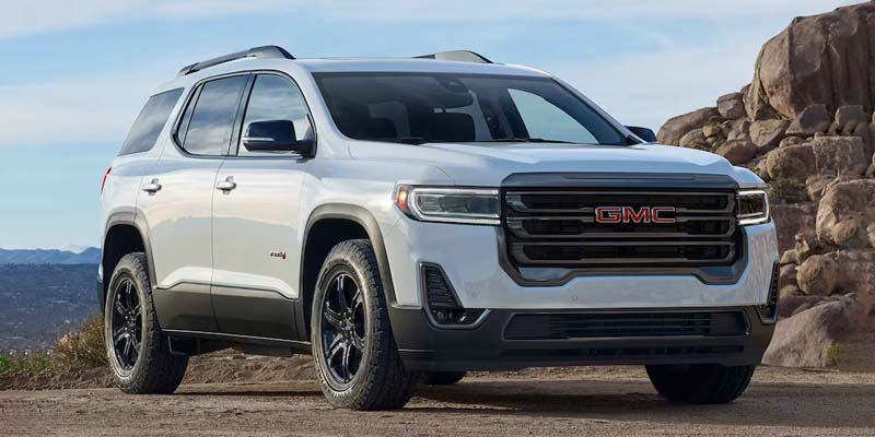 2023 GMC Acadia white model