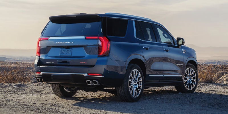 White 2024 GMC Yukon